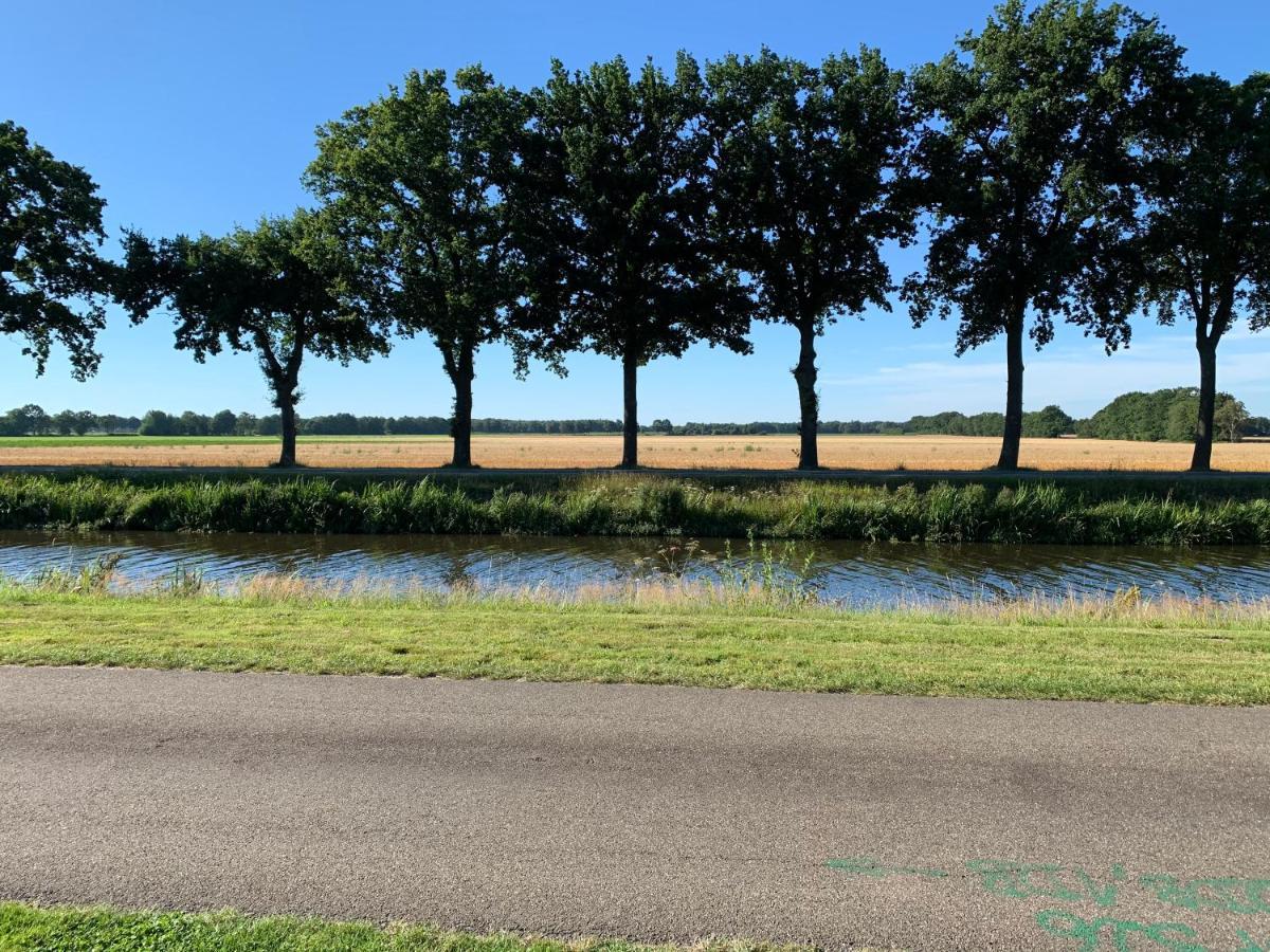 Vakantiehuis De Turfvaart Wachtum Exterior foto